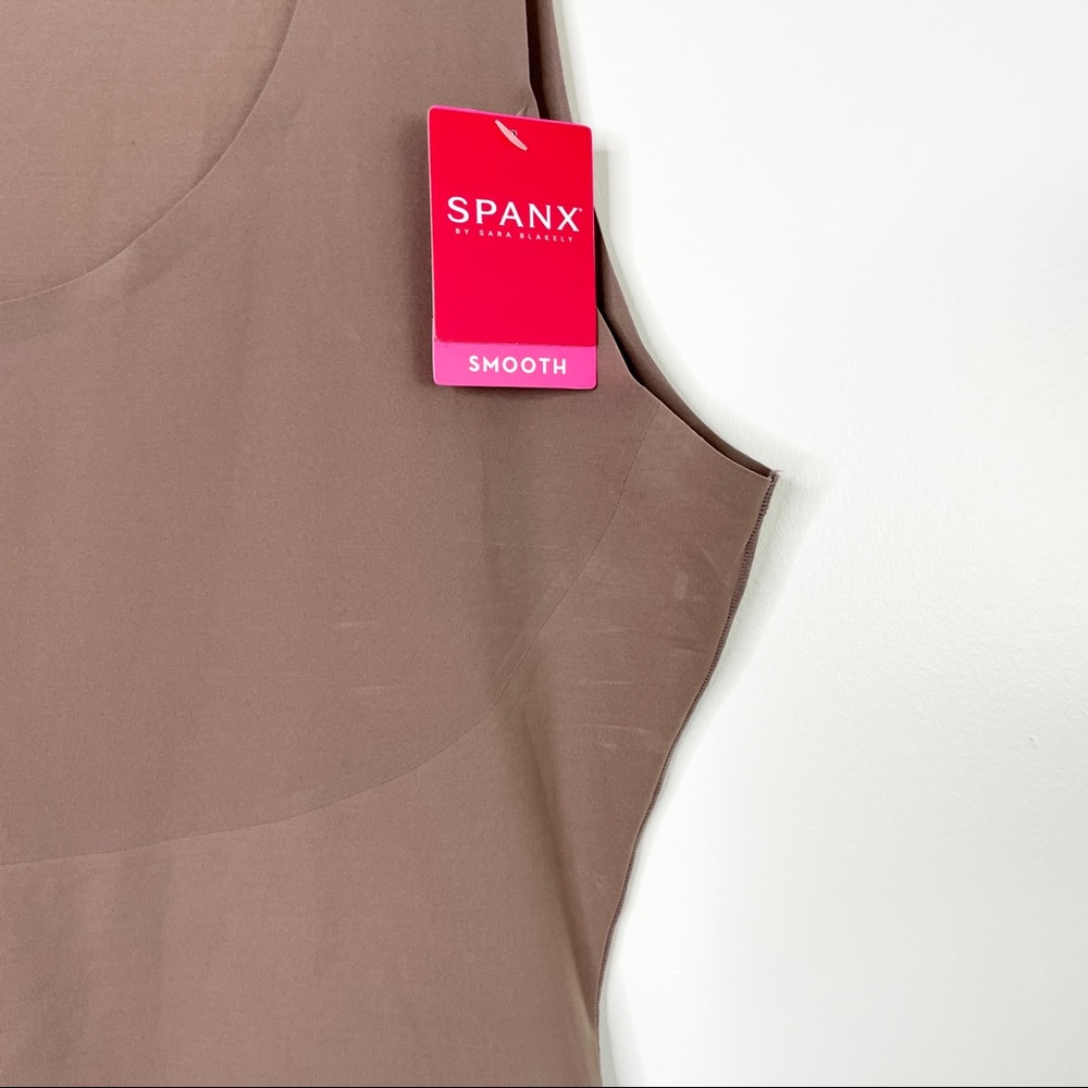 NWT SPANX Thinstincts® Tank - Picture 2 of 6